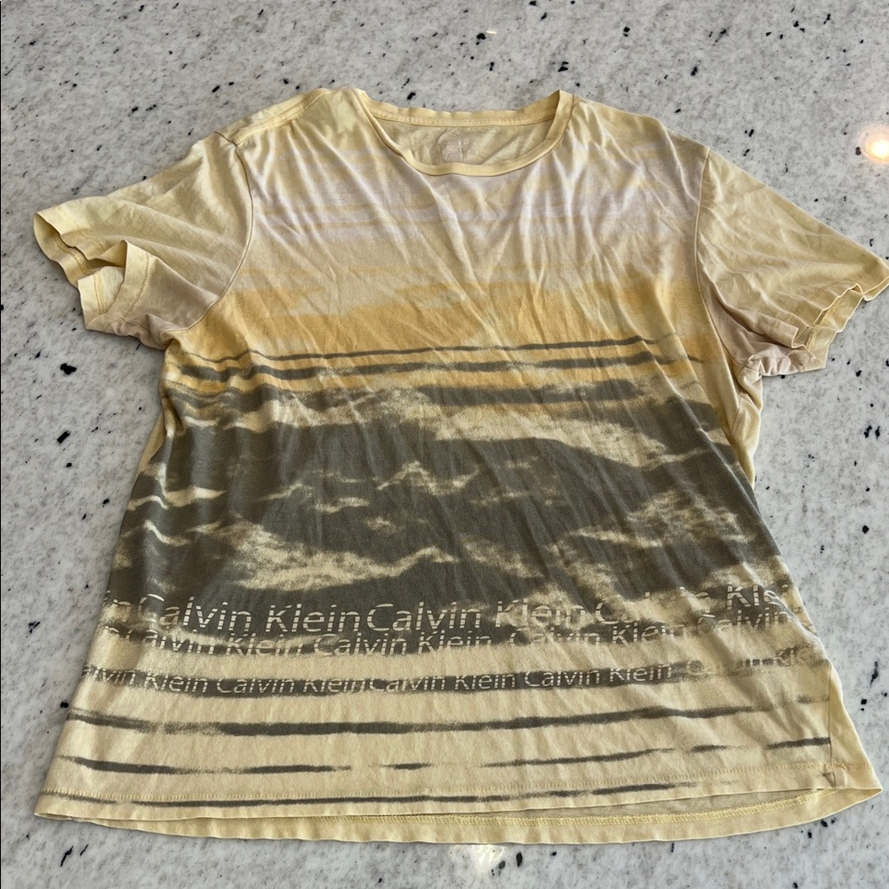 Calvin Klein Yellow and Gray Short Sleeve Tee